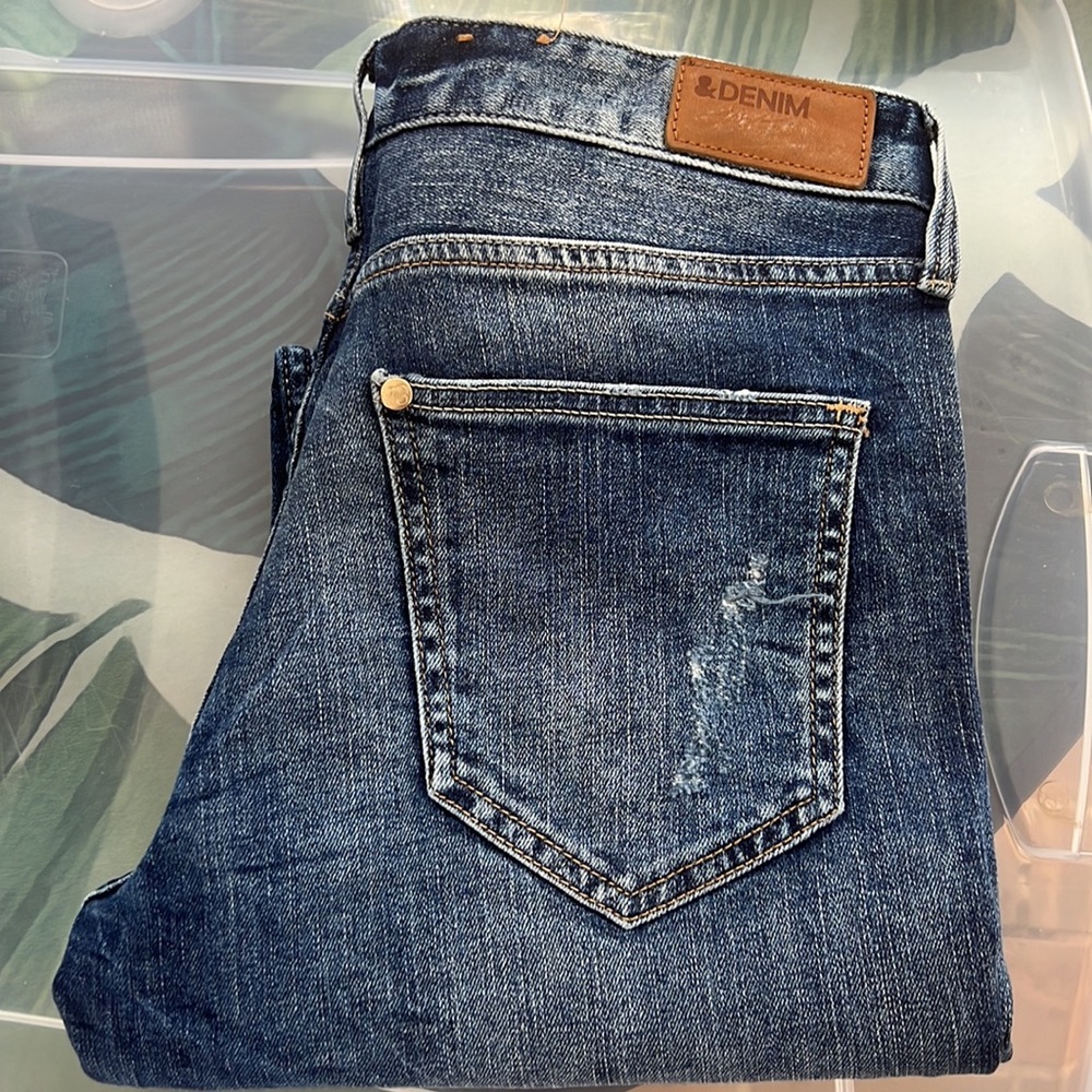 Denim by H&M | distressed | jeans